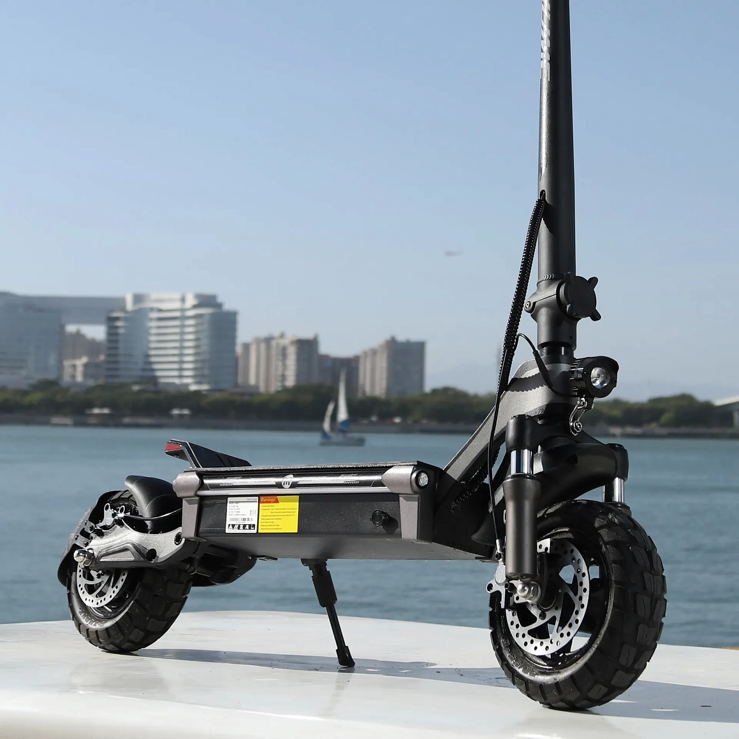 Электросамокат Swift