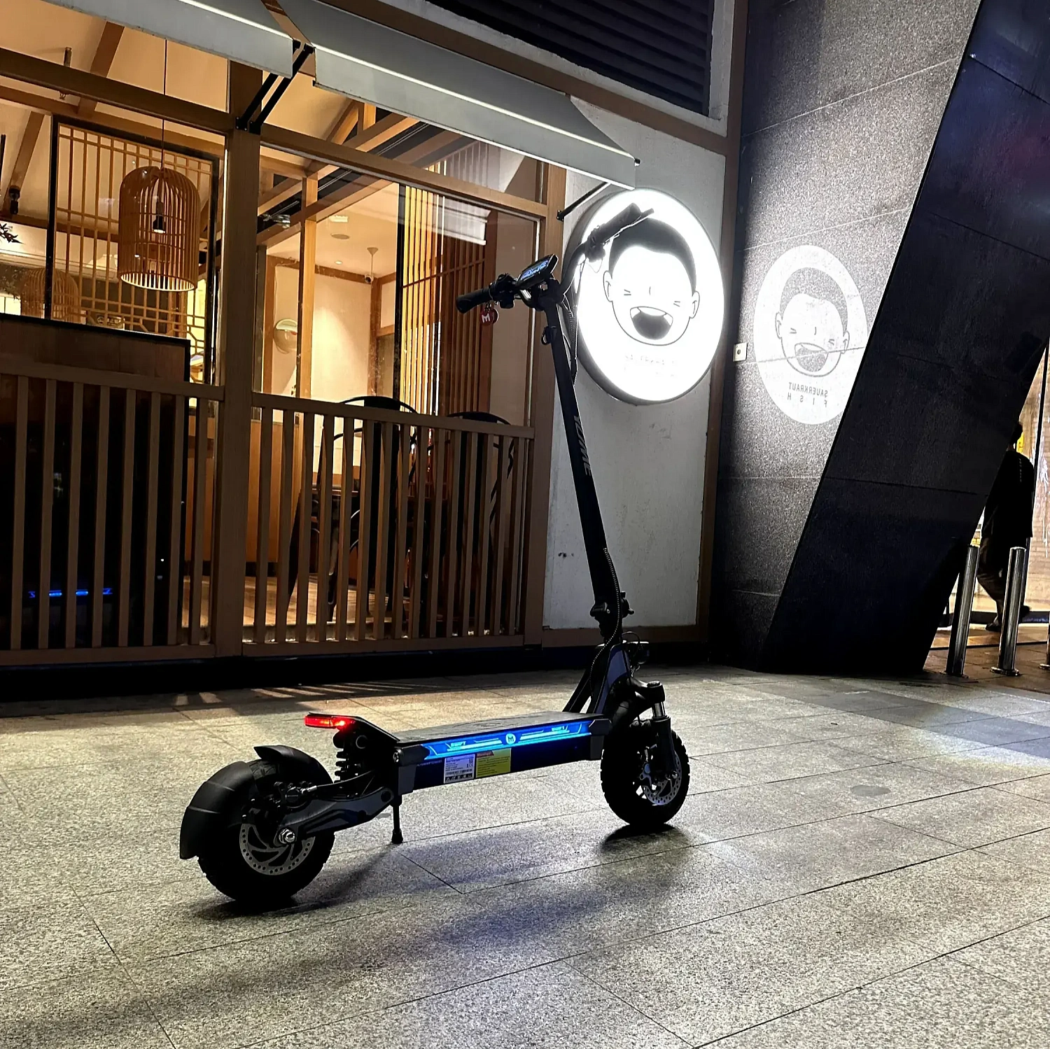 Электросамокат Swift