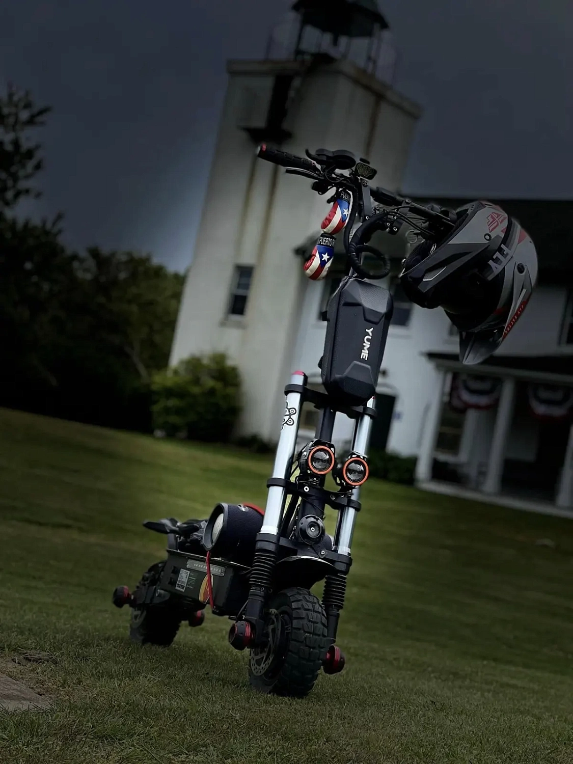 Электросамокат Y11+