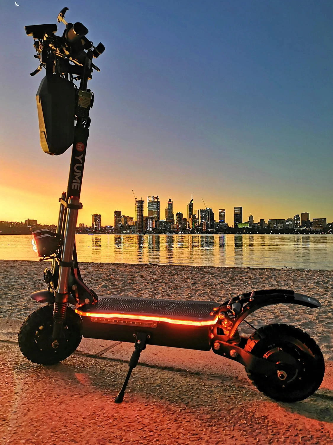 Электросамокат Y10