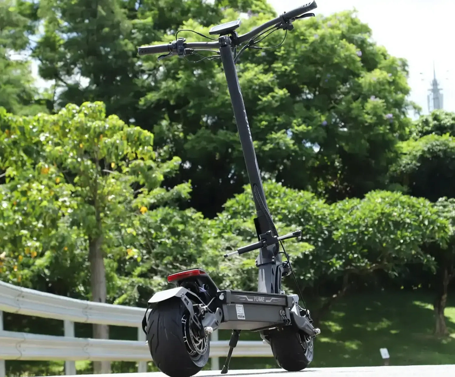 Электросамокат Hawk Pro